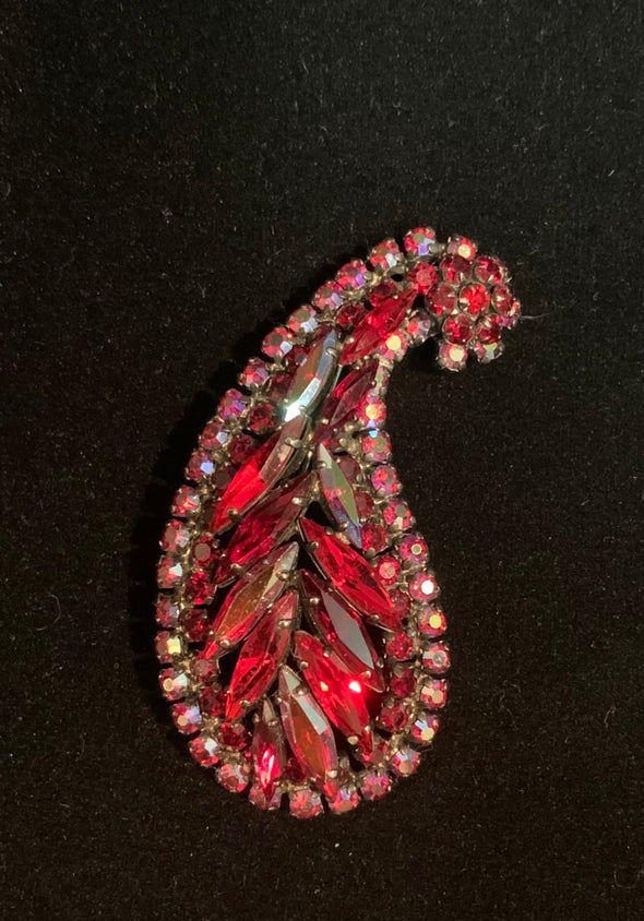 Signed Sherman Japanned red Siam tones brooch and clip-on earrings