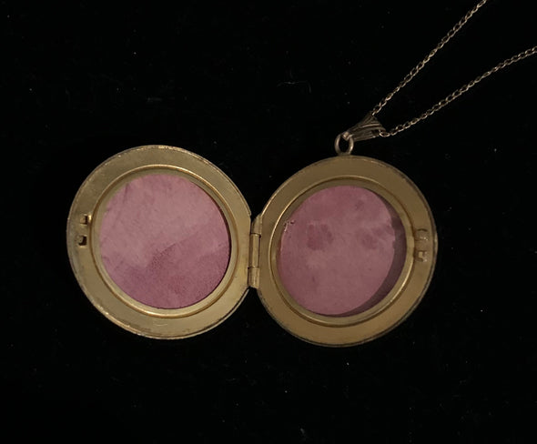Vintage 12K Gold Filled Round Locket Necklace and Chain