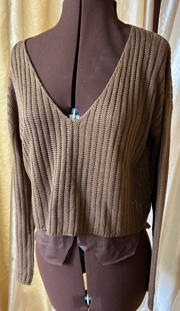 Ladies Long Sleeve V-Neck Sweater, Brown, Size Small, NEW