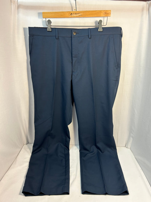 Men’s Haggar Trousers, Navy, 40/32, NEW