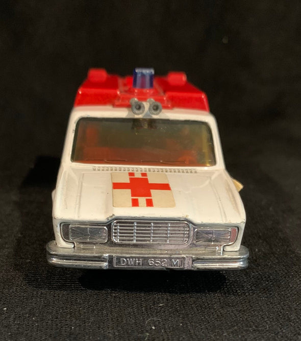 Matchbox Speed Kings K-49 Ambulance