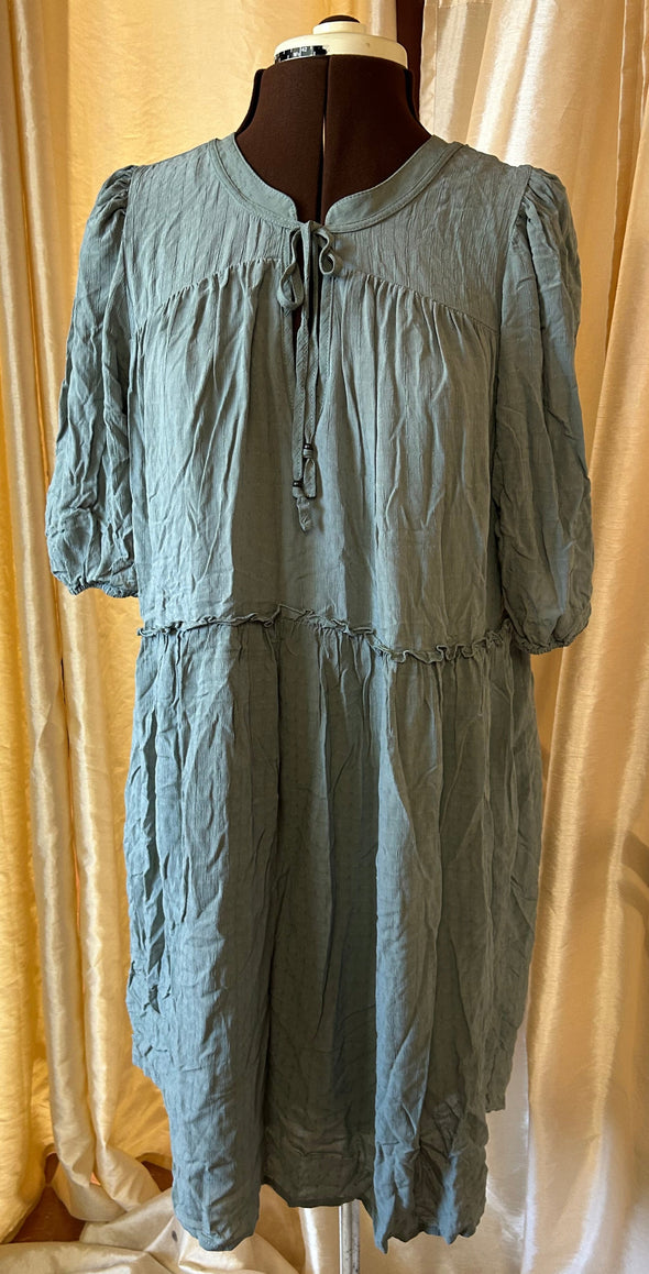 Short Sleeve Mist Green Dress, Size Large, NEW