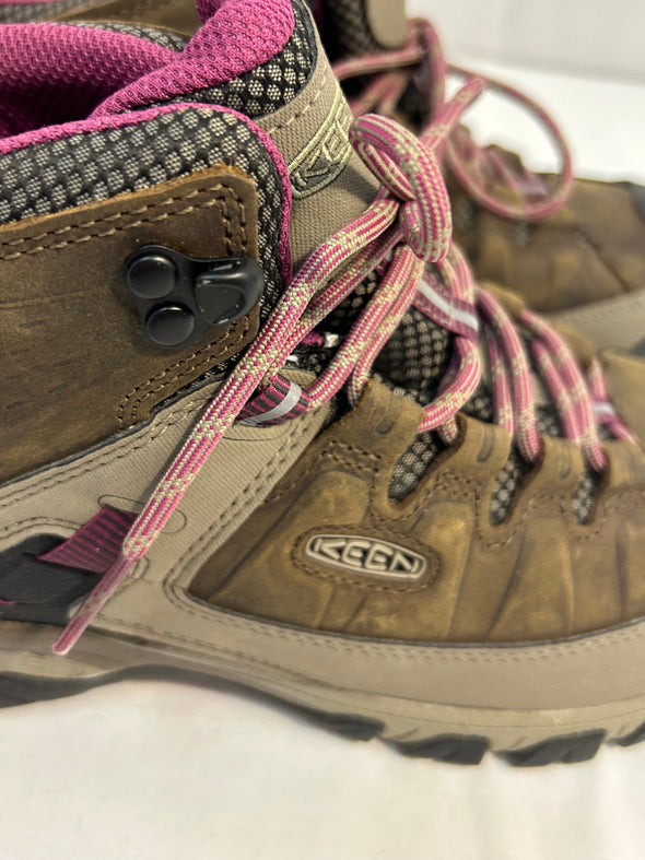 Ladies Hiking Boots, Tan/Pink, Size 7, NEW