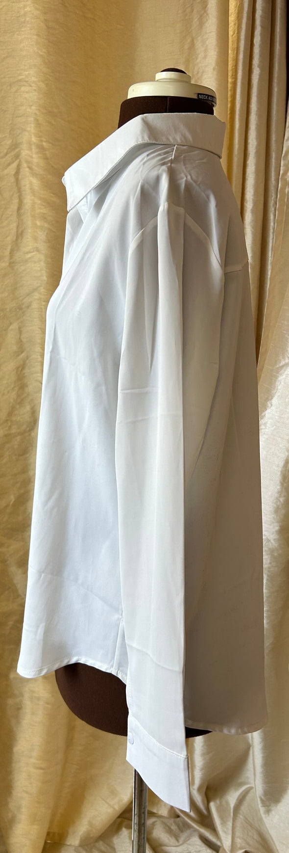 Ladies Long Sleeve White Blouse, Medium, NEW
