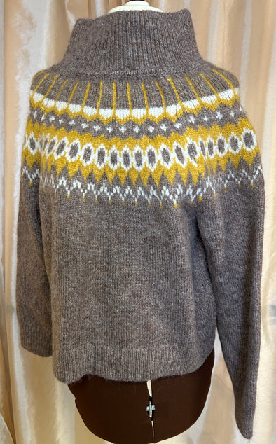 Ladies Knit Nordic Sweater, Size Medium, New With Tags