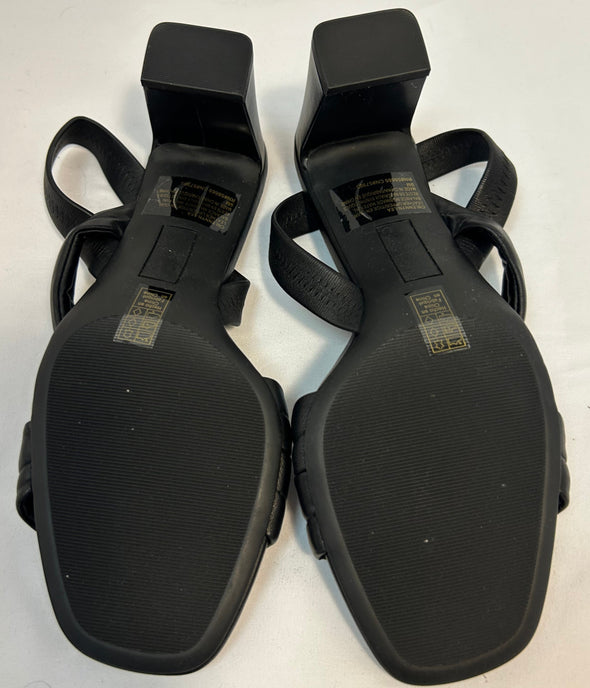 Ladies Leather 2.5” Heel Sandals, Cross Band, Size 9M, NEW