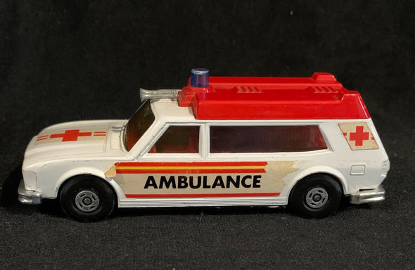 Matchbox Speed Kings K-49 Ambulance