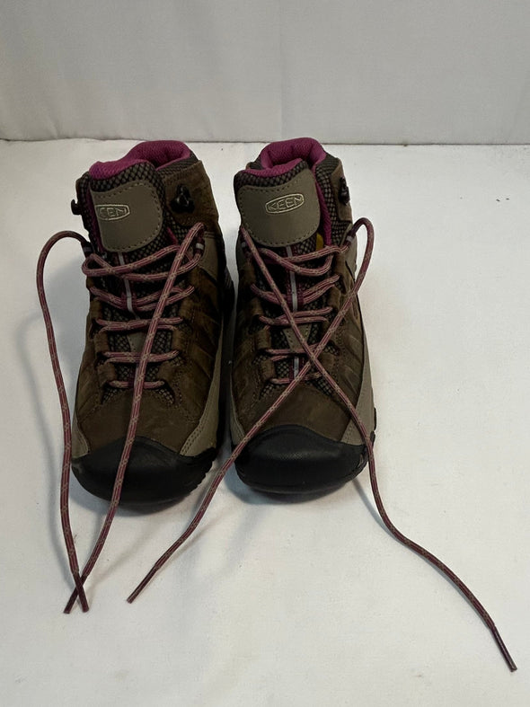 Ladies Hiking Boots, Tan/Pink, Size 7, NEW