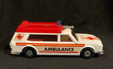 Matchbox Speed Kings K-49 Ambulance