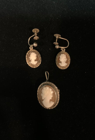 Vintage Cameo Brooch/Pendant and Earrings