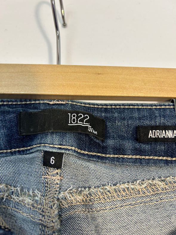 Ladies Stretch Jeans, Blue, Size 6, NEW