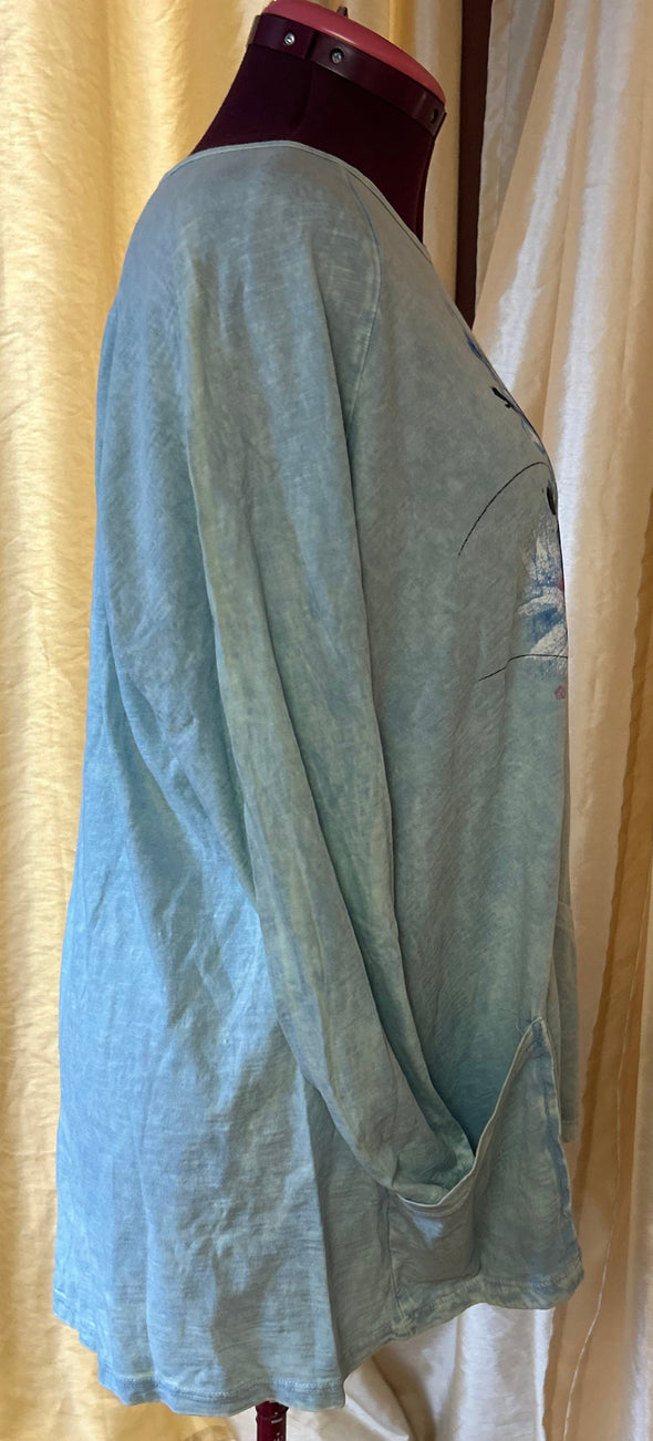 Ladies Long Sleeve Aqua Top, Raglan Sleeve, Size Large