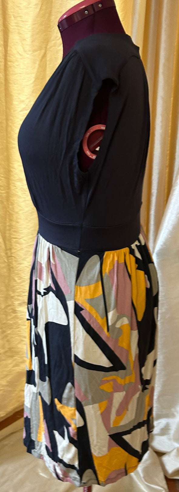 Ladies Sleeveless V-Neck Dress, Navy, Size Medium, Viscose