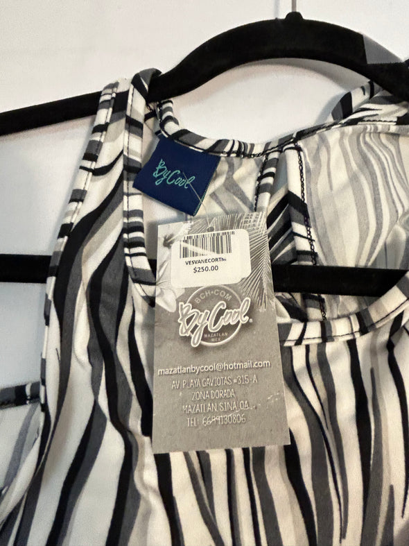 Sleeveless Dress/Coverup, Black/White, Size Medium, New