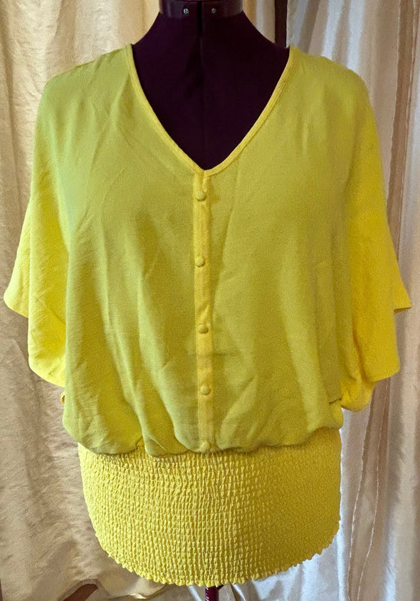 Ladies Short Sleeve V-Neck Button Front Wave Shirt, Yellow, Large