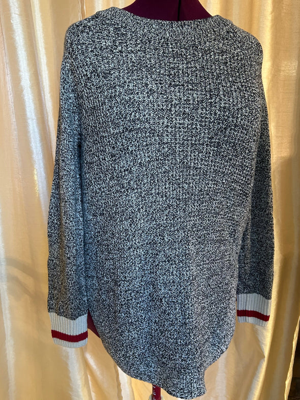 Long Sleeve Sweater, Ladies Medium, New With Tags