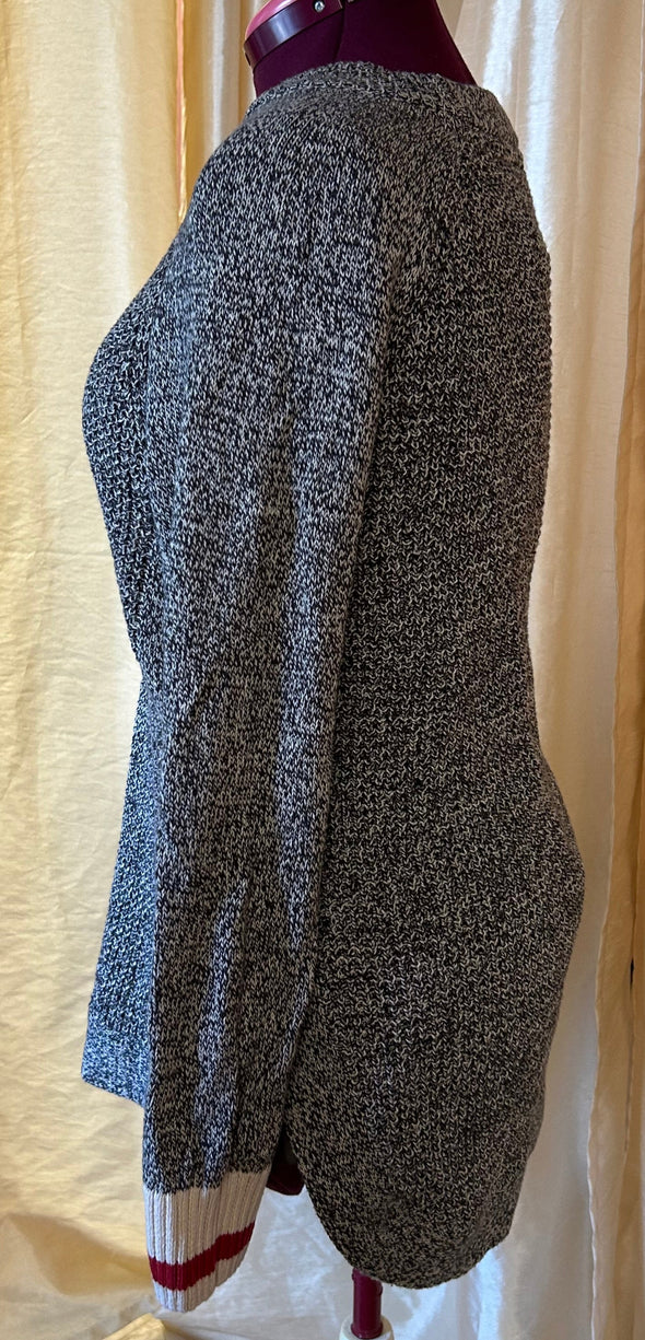 Long Sleeve Sweater, Ladies Medium, New With Tags