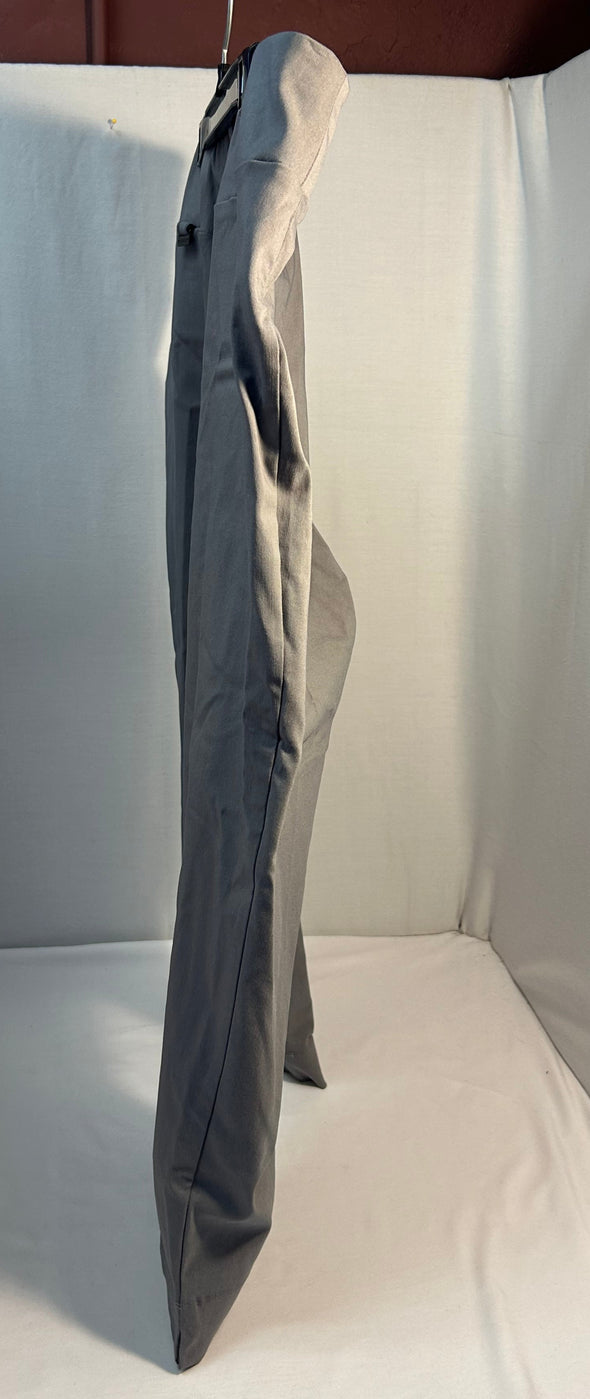 Ladies Capri Pants, Grey, Size Large,