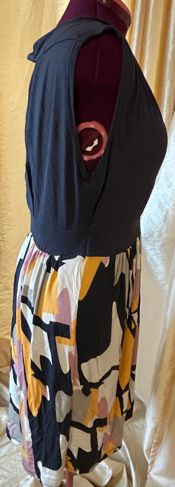Ladies V-Neck Key-Hole Back Dress, Multi Colour, Size Large,