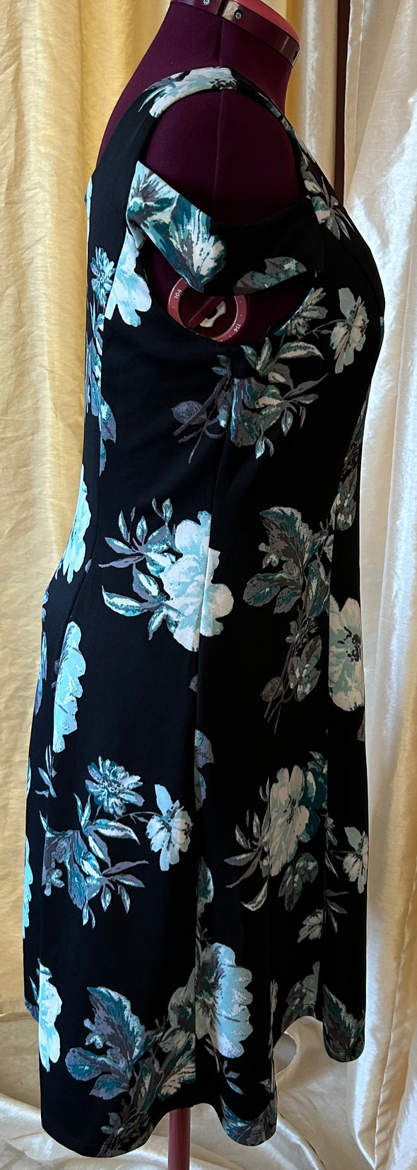 Ladies Cold Shoulder Dress, Black Floral Print, Size 12