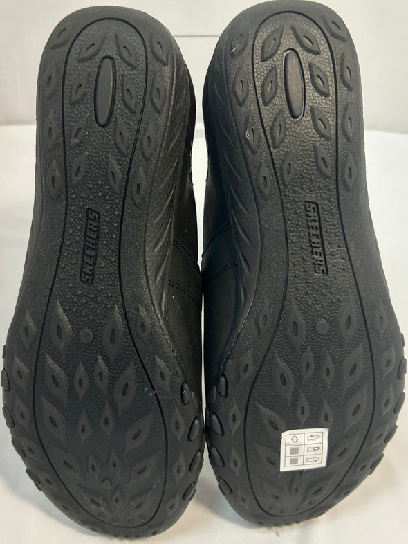Slip-On Shoes, Black, Size 11, NEW No Box