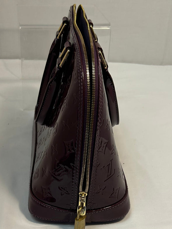 Burgundy Patent Handbag, Secure Top Zipper, 14"