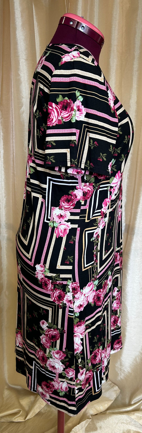 Ladies Short Sleeve Floral Dress, Black/Pink, Size Large