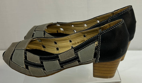 Ladies Open-Toe Pumps, Taupe/Black, 1.5" Heel, Size 38