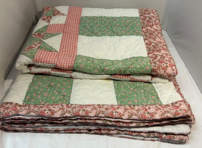 Handmade Quilt, Star Pattern, 92”x 102