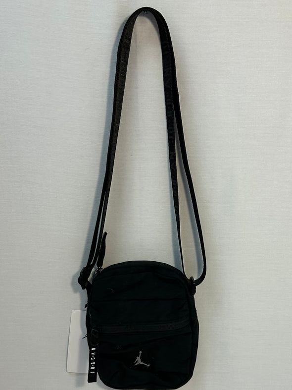 Ladies Cross Body Purse, Black, 5.5" x 7.5", NEW