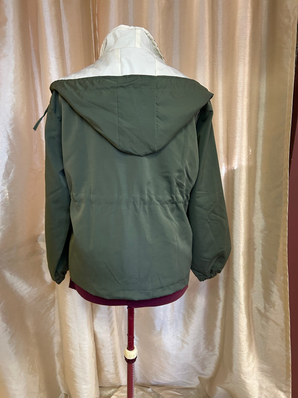 Ladies Spring/Fall Rain Jacket. M/L