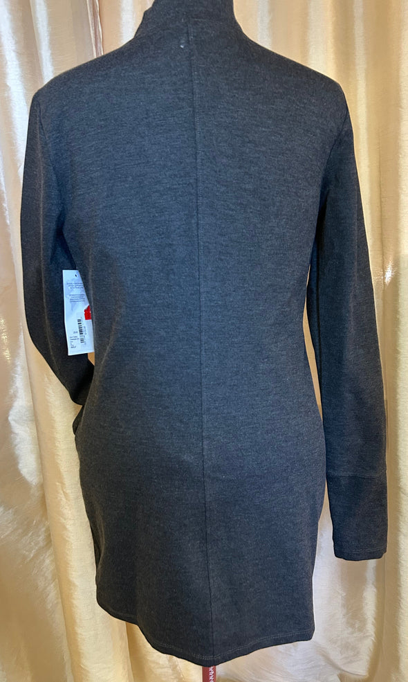 Pull Over V-Neck Tunic Top, Grey, Size Large, NEW Made for Travel