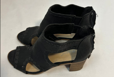 Ladies Black Leather Sandals, Size 7, Good Used Condition