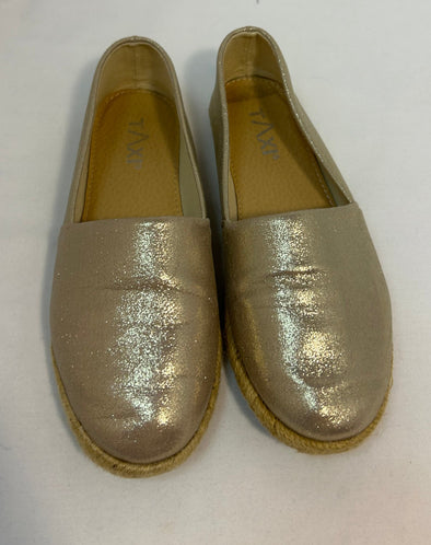 Ladies Slip-On Shoes, Champagne, Size 7, Gently Used