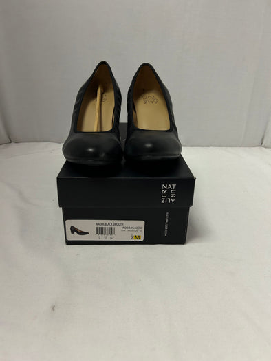 Ladies Pumps, 2.5" Heel, Black, 7M, NEW