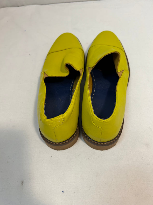 Ladies Yellow Leather Pull-On Loafer Shoes, Size 39