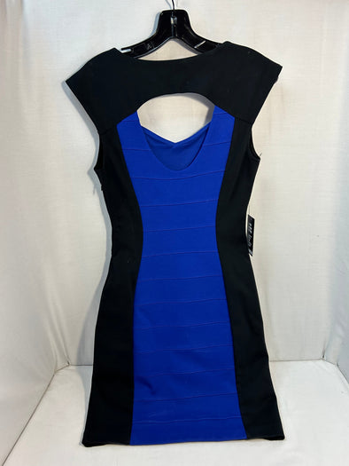 Ladies Cap Sleeve, V-Neck, Scoop Back Dress, Blue/Black, Size 6