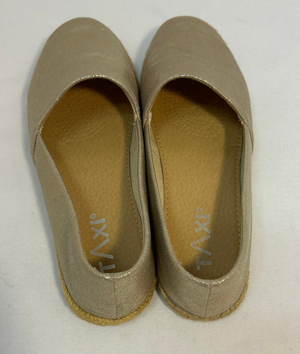 Ladies Slip-On Shoes, Champagne, Size 7, Gently Used