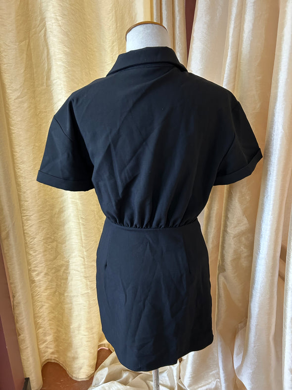 Ladies Short Sleeve Black Faux Wrap Mini Dress, Medium