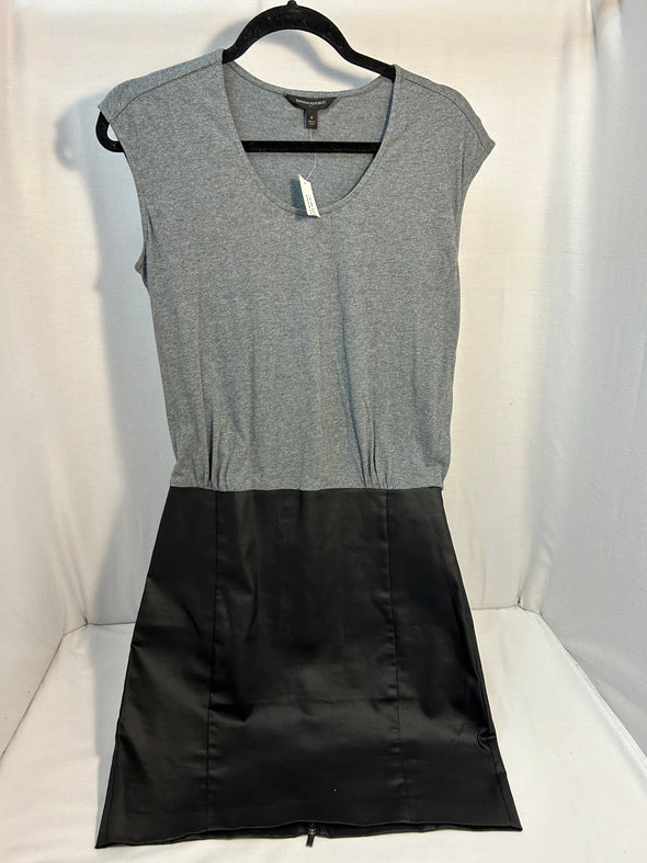 Ladies Sleeveless Dress, Grey/Black, Size 4,