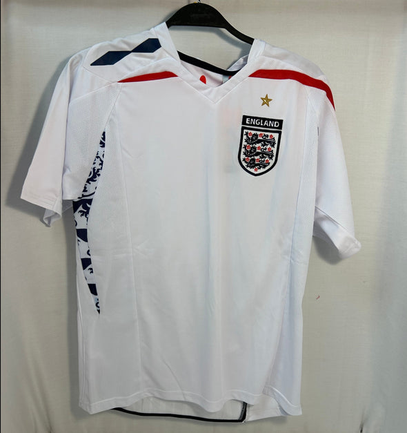 Men’s Team Sport Shirt, England Home Jersey Size Large