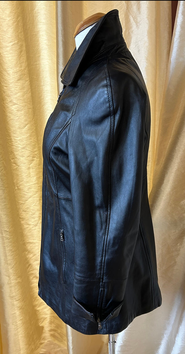 Ladies Black Leather Jacket, Soft as Butter, Like New Size Med
