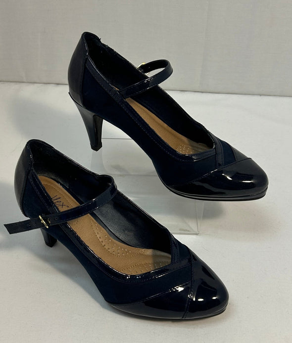 Ladies Mary Jane Pumps, Black Patent, Size 6.5, 4" Heel, Like New