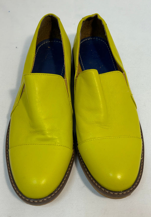 Ladies Yellow Leather Pull-On Loafer Shoes, Size 39