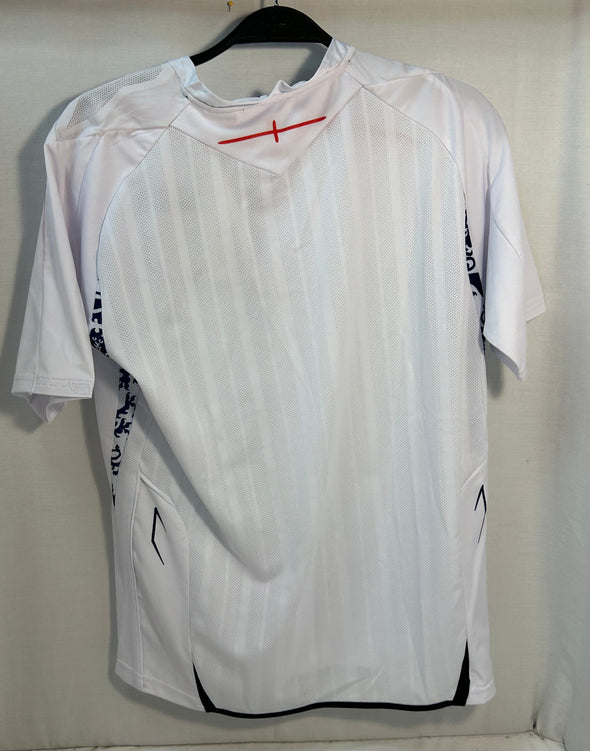 Men’s Team Sport Shirt, England Home Jersey Size Large