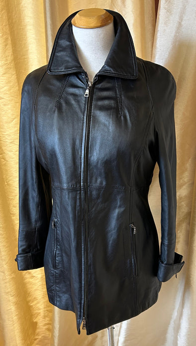 Ladies Black Leather Jacket, Soft as Butter, Like New Size Med