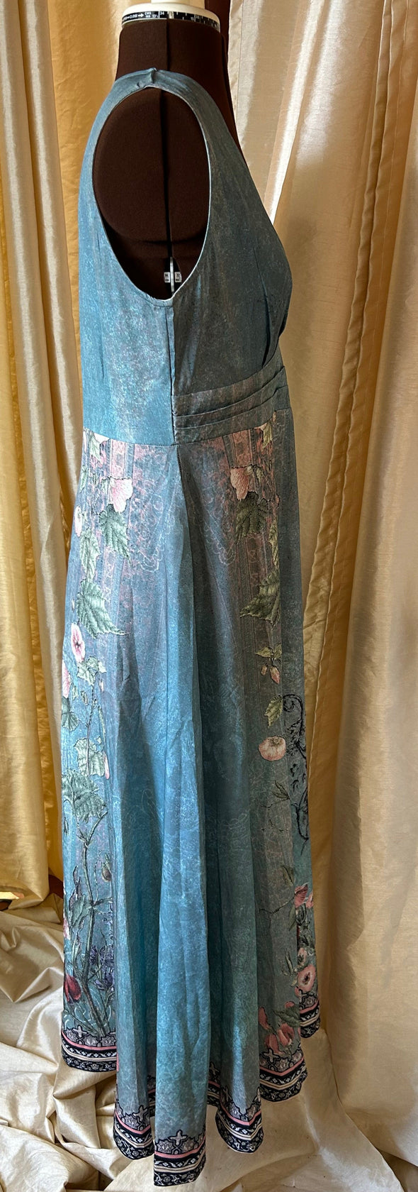 Sleeveless Maxi Dress, Green Floral, Size Large, NEW