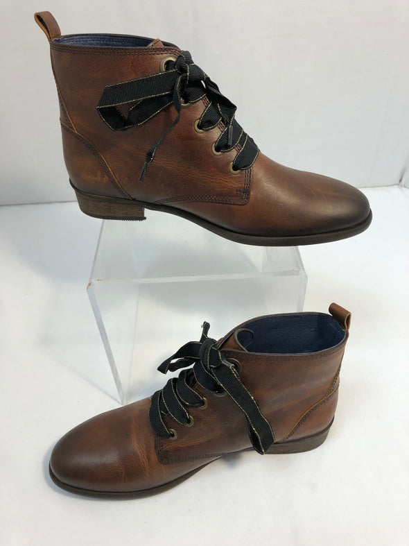 Leather Boots (38/U.S. 7.5)