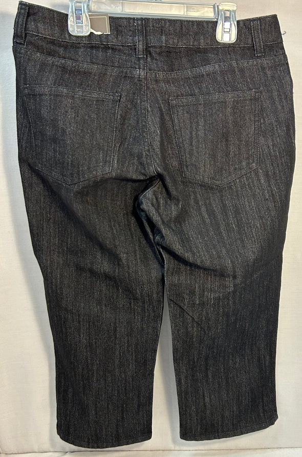 Ladies Capris, Charcoal, Size 6, NEW