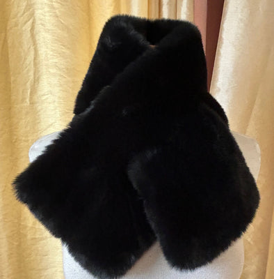 Ladies Black Winter Faux Fur Scarf, 38", NEW With Tags